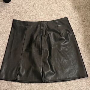 Black faux Leather mini Skirt